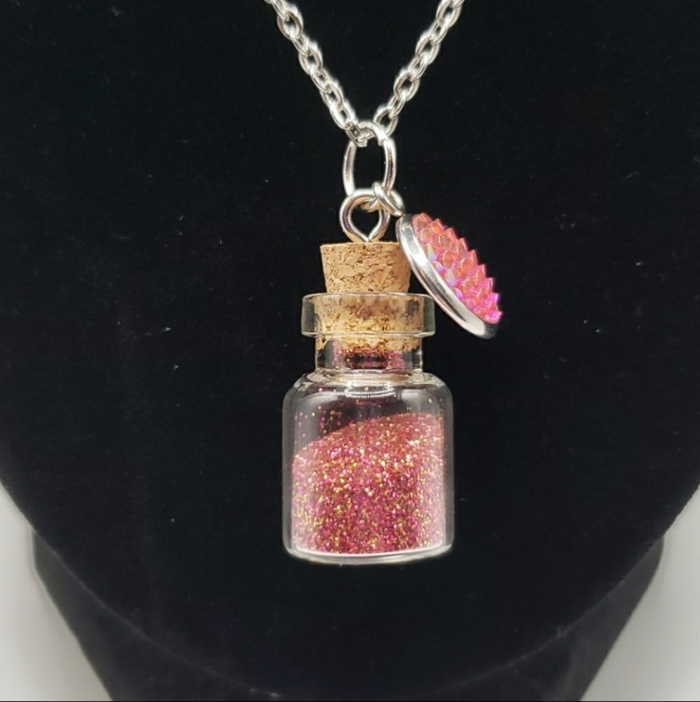 Dragon Scale Necklace Pink